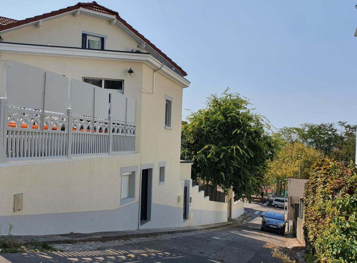 Stop Chez M Select Saga # Qualite # Confort # Simplicite Saint-Fons Exterior photo